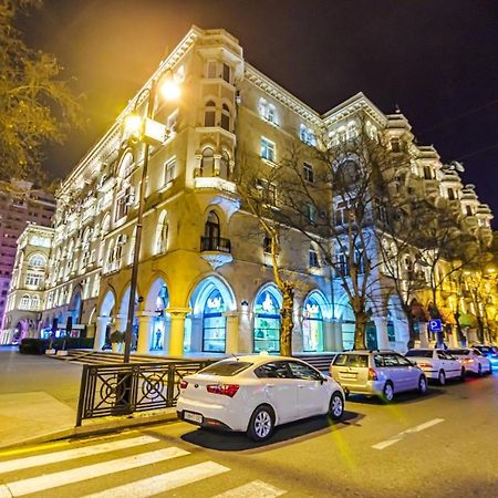 Targovu Nizami Street 4 Room Baku Exterior photo
